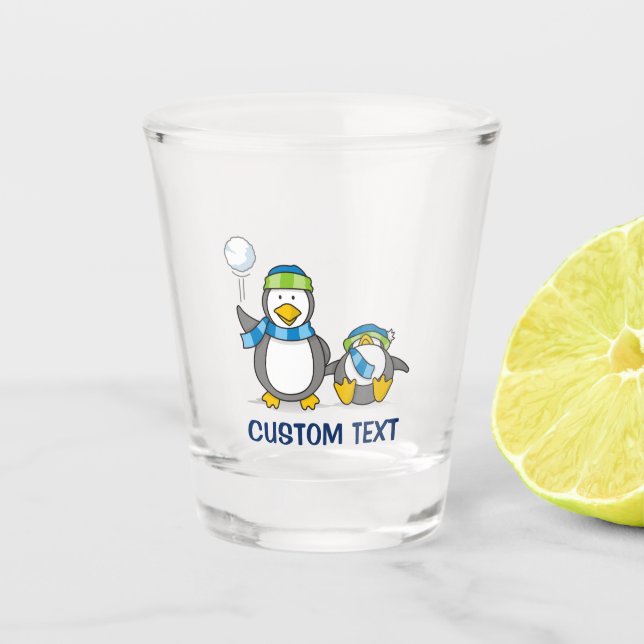 Schneeballpinguine Schnapsglas (Vorderseite)