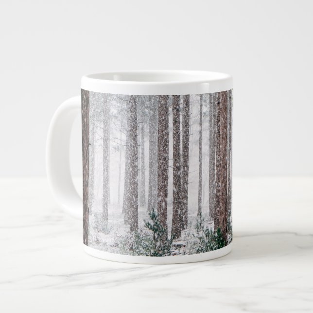 Schneebäume Jumbo-Tasse (Vorderseite Links)