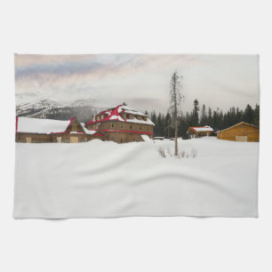 Schneebedeckte Bow Lake Lodge Geschirrtuch