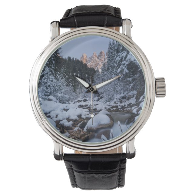 Schneebedeckte Geisler-Bergkette Armbanduhr (Vorderseite)