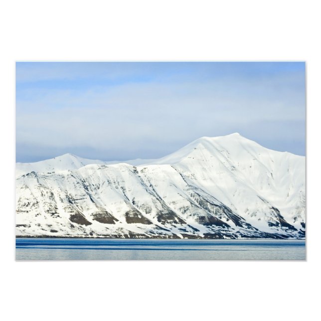 Schneebedeckte Gipfel Woodfjord Svalbard 2 Fotodruck (Vorne)