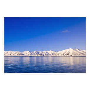 Schneebedeckte Gipfel Woodfjord Svalbard Fotodruck