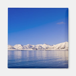 Schneebedeckte Gipfel Woodfjord Svalbard Magnet