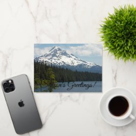 Schneebedeckte Landschaft der Hood