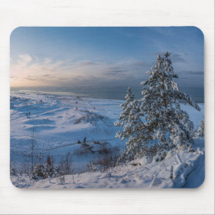 Schneebedeckte Ostseeküste Mousepad