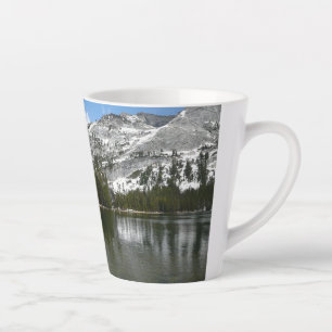 Schneebedeckter Tenaya Lake Yosemite Nationalpark  Milchtasse