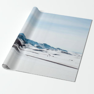 SCHNEEBEDECKTES LAND WÄHREND DER TAGESZEIT GESCHENKPAPIER