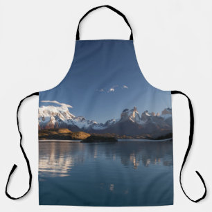 SCHNEEBERG IN REFLEKTIVER FOTOGRAFIE SCHÜRZE
