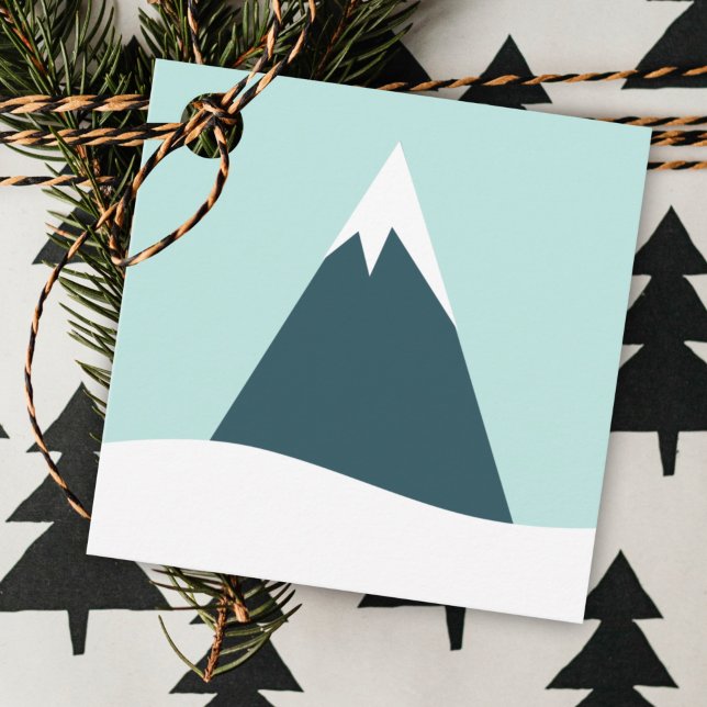 Schneeberg Skandinavier Winter Minimalistisch Blue Geschenkanhänger (Von Creator hochgeladen)