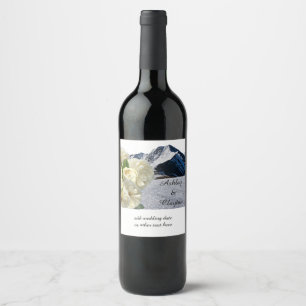 Schneeberg und Blume Weinetikett