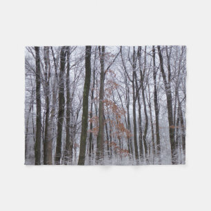 Schneebestäubter Wald Winterlandschaftsfotografie Fleecedecke