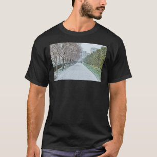 Schneefall auf dem Parc Andre Citroen in Paris Cla T-Shirt