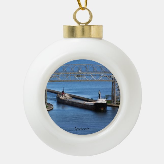 Schneeflocke oder Schneeflockenschmuck Keramik Kugel-Ornament (Vorderseite)