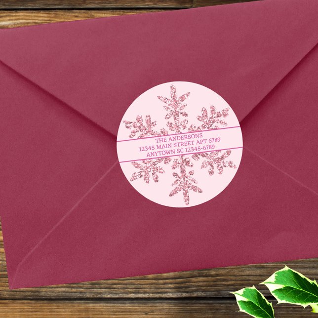 Schneeflocke Rosa Glam Chic Rustikaler Umschlag Au Runder Aufkleber (Use these pink snowflake stickers as combo address labels and envelope seals or add your own text)