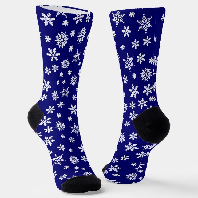 Schneeflocken auf Blue Christmas Socken (Gewinkelt)