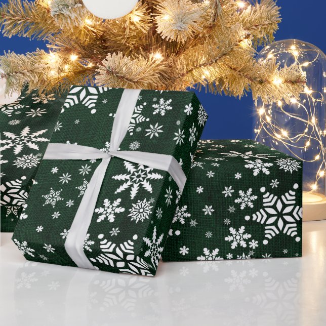 Schneeflocken - dunkelgrüne Burlap-Textur Geschenkpapier (Feiertage)
