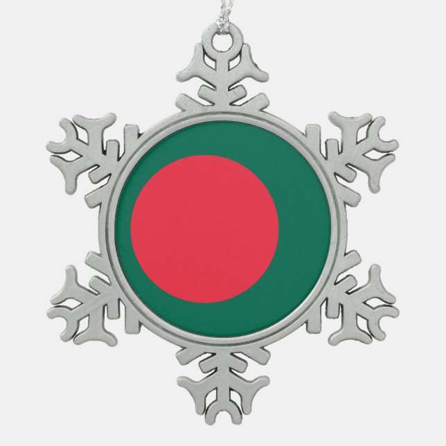Schneeflocken mit der Flagge Bangladeschs Schneeflocken Zinn-Ornament (Vorderseite)