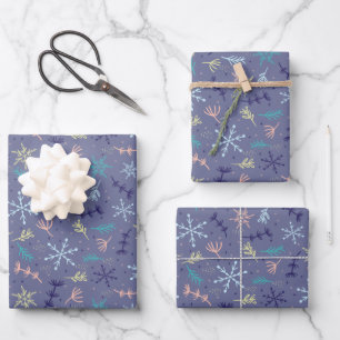 Schneeflocken Pinienbäume blasen blau Geschenkpapier Set