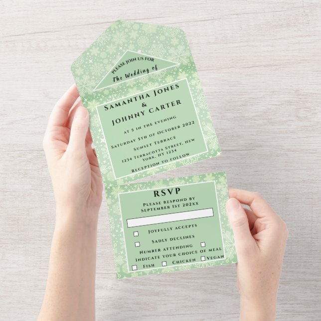 Schneeflocken Schnee Grün Winter Wunderland Hochze All In One Einladung (Abreißen)