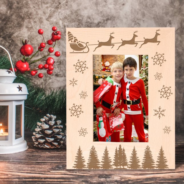 Schneeflocken und Bäume im Santa und Rentier Geätzte Rahmen (Von Creator hochgeladen)