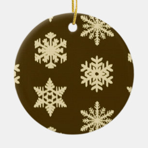 Schneeflocken von Ikat - Beige und Schokolade Brow Keramikornament
