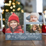 Schneeflocken Weihnachts-Foto - Blaue Schneeflocke Feiertagspostkarte<br><div class="desc">3 Foto Collage mit blauen und weißen Schneeflocken - FOTO TIPP: Wenn Sie Ihre Bilder hochladen und sie nicht passen,  klicken Sie auf "DIESE ANZEIGEN". Es mag etwas Geduld erfordern,  aber man kann sich bewegen und sein Foto verkleinern. Sie können den Typ auch ändern und verschieben!</div>