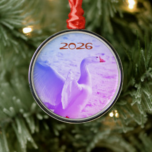 Schneegans auf Schnee mit erhobenen Flügeln Ornament Aus Metall