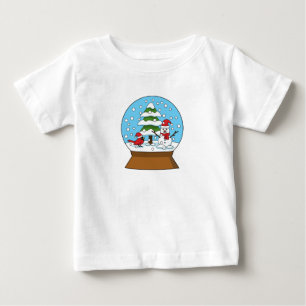 Schneeglobe mit Kardinal Snowman und Pine Tree Baby T-shirt