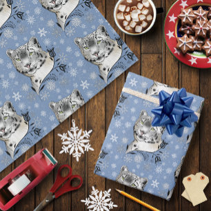 Schneeleopard Winter Eleganz Blaue Schneeflocken Geschenkpapier