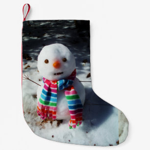 Schneemann mit Rainbow Scarf Snowman mit Rainbow S Kleiner Weihnachtsstrumpf
