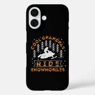 Schneemobil - Coole Grandpas-Fahrt Schneemobile iPhone 16 Hülle