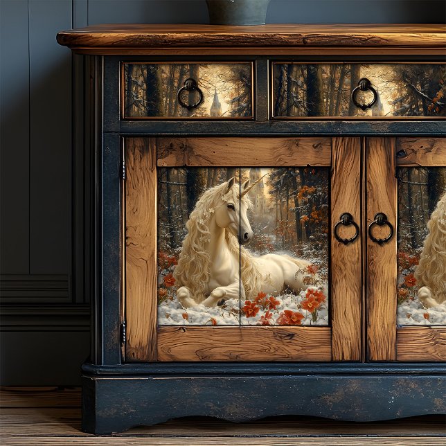 Schneeweiße Einhorn Wintermesse Schloss Maggiore Seidenpapier (Von Creator hochgeladen)