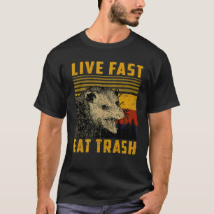 Schnelle Live-Mahlzeit Abfall Raccoon Camping oder T-Shirt