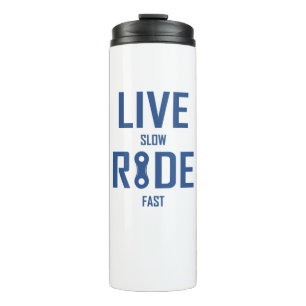 Schnelles Fahren mit Live Slow Ride Thermosbecher