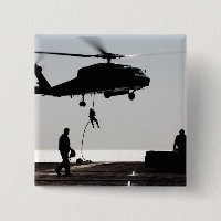 Schnelles Seil des Personals aus einem SH-60F