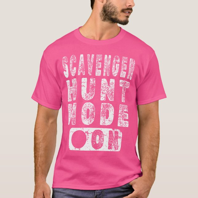 Schnitzeljagd-Modus aktiviert T-Shirt (Vorderseite)