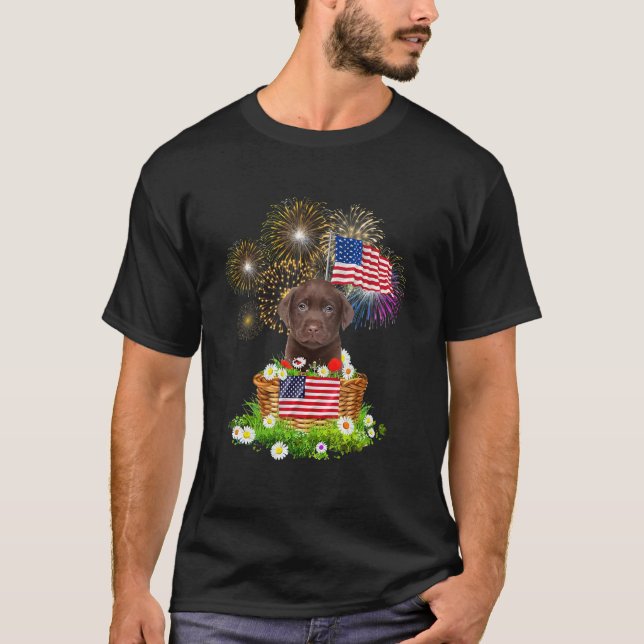 Schokolade Labrador Hund 4. Juli Basket American F T-Shirt (Vorderseite)