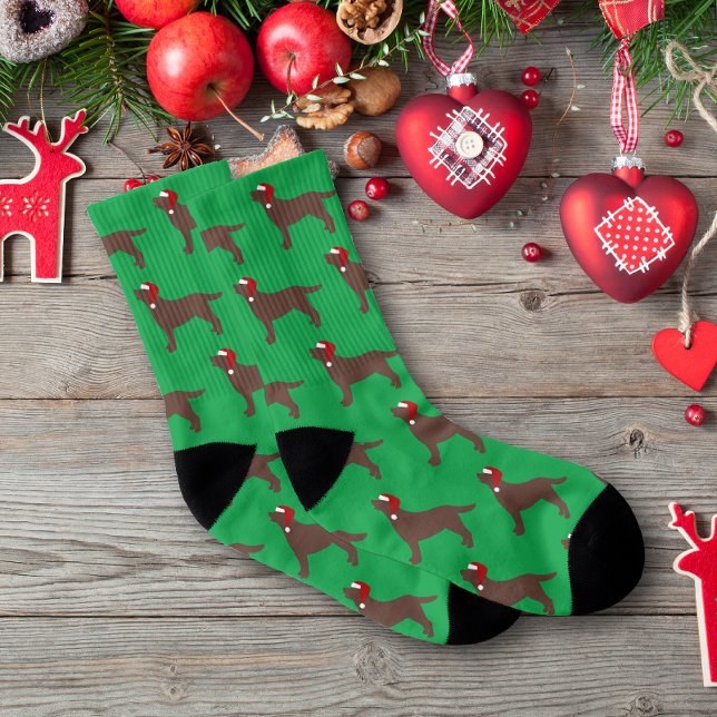 Schokolade Labrador Silhouette Weihnachten Socken (Chocolate Labrador Silhouette Santa Hat Design Christmas Socks for Chocolate Labrador Owners.  )