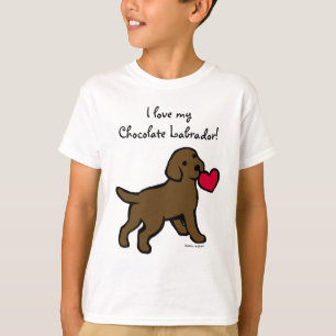 Schokoladen-Labrador-Welpe und rotes Herz T-Shirt