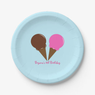 Schokoladen- und Erdbeer-Eiscreme-Partyplatten Pappteller