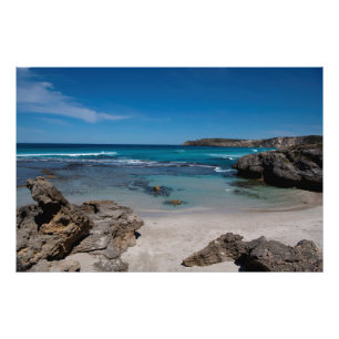 Schöne abgeschiedene Bucht und Strand Fotodruck
