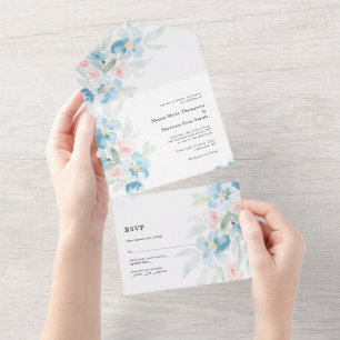 Schöne Aquarell-Rosé-Rosen und blaue Blumen  All In One Einladung