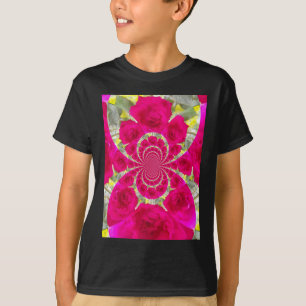 Schöne atemberaubende rote Rosen Kaleidoskop-Muste T-Shirt