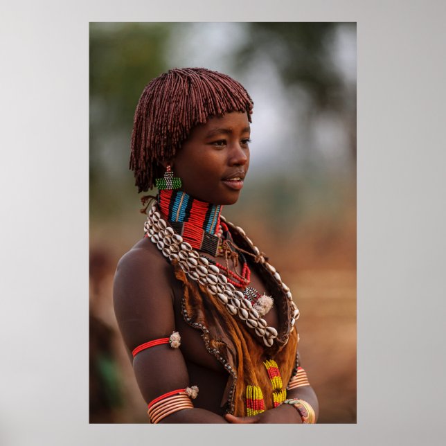 Schöne äthiopische Frau aus Omo Valley Poster (Vorne)