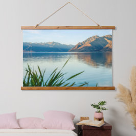 Schöne Aussicht auf den schönen Wanaka-See Wandteppich Mit Holzrahmen