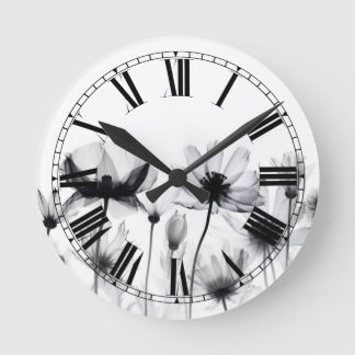 Schöne B&W-Röntgenblumen Runde Wanduhr