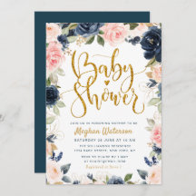 Schöne Babydusche mit blühender Blüte