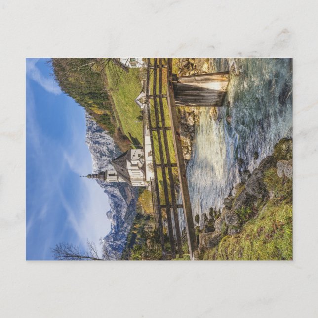 Schöne Berge mit Kirche Postkarte (Vorderseite)