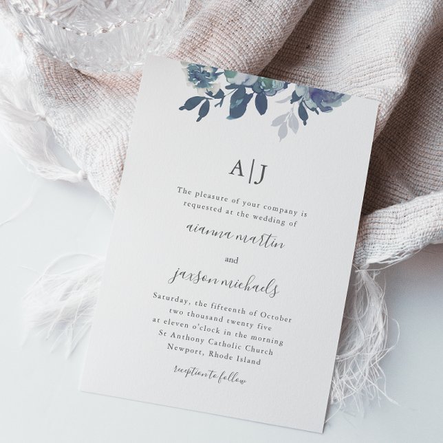 Schöne blaue Blume mit Monogram Foto Wedding Einladung (Von Creator hochgeladen)