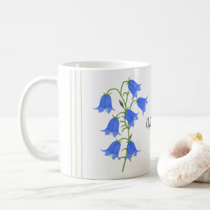 Schöne Bluebells Klassische Tasse mit grünen Strei